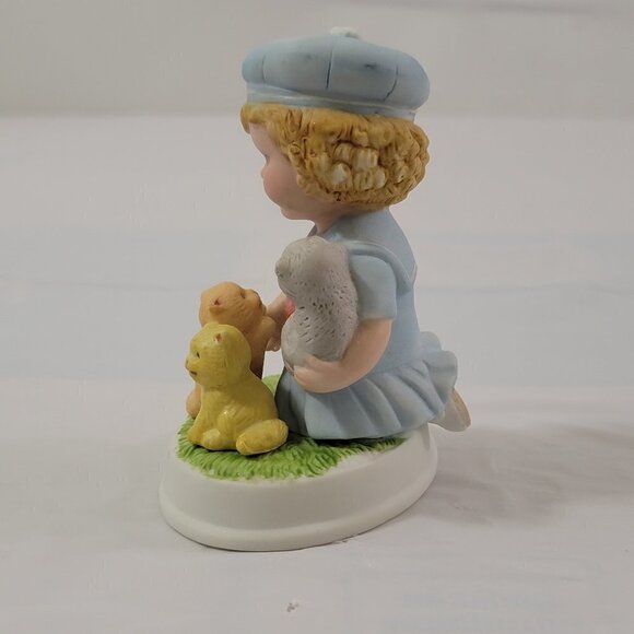 AVON Tender Memories Porcelain Dog & Cat Friends - Picture 10 of 16